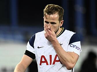 Kane included in Spurs squad f...